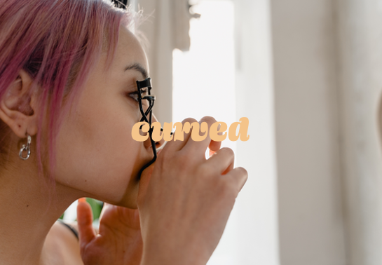 Comment utiliser correctement un recourbe-cils ? N'ayez pas peur...